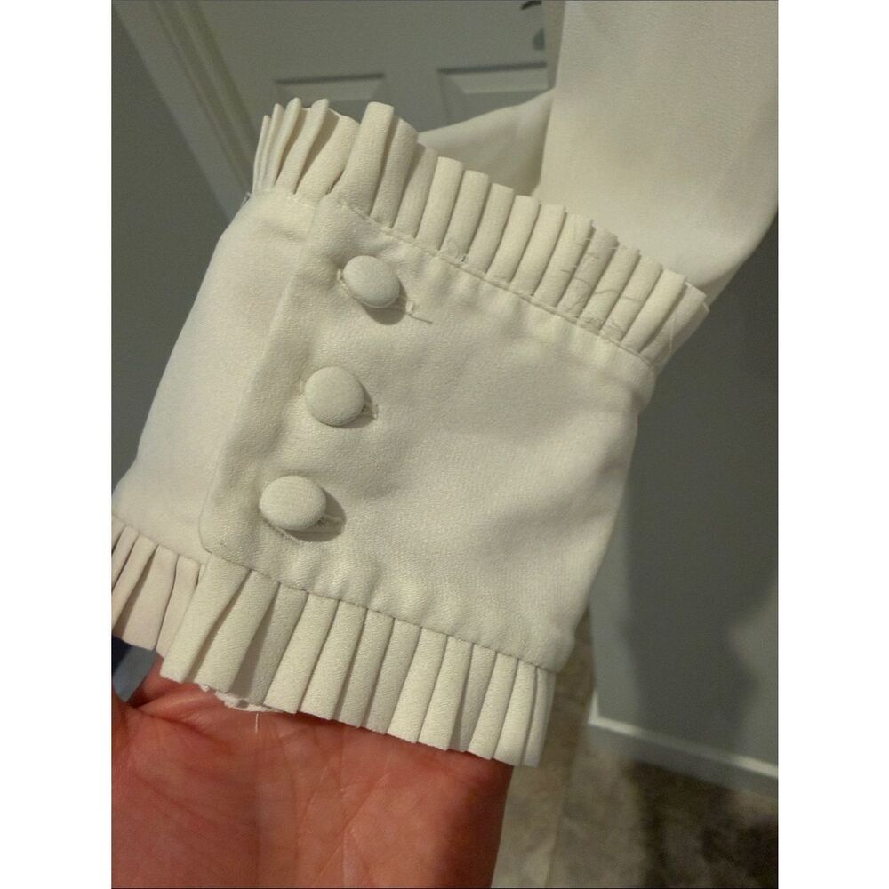 cinq a sept Zaida White Button-Front Blouse with Black Bow cropped size medium - Picture 6 of 12